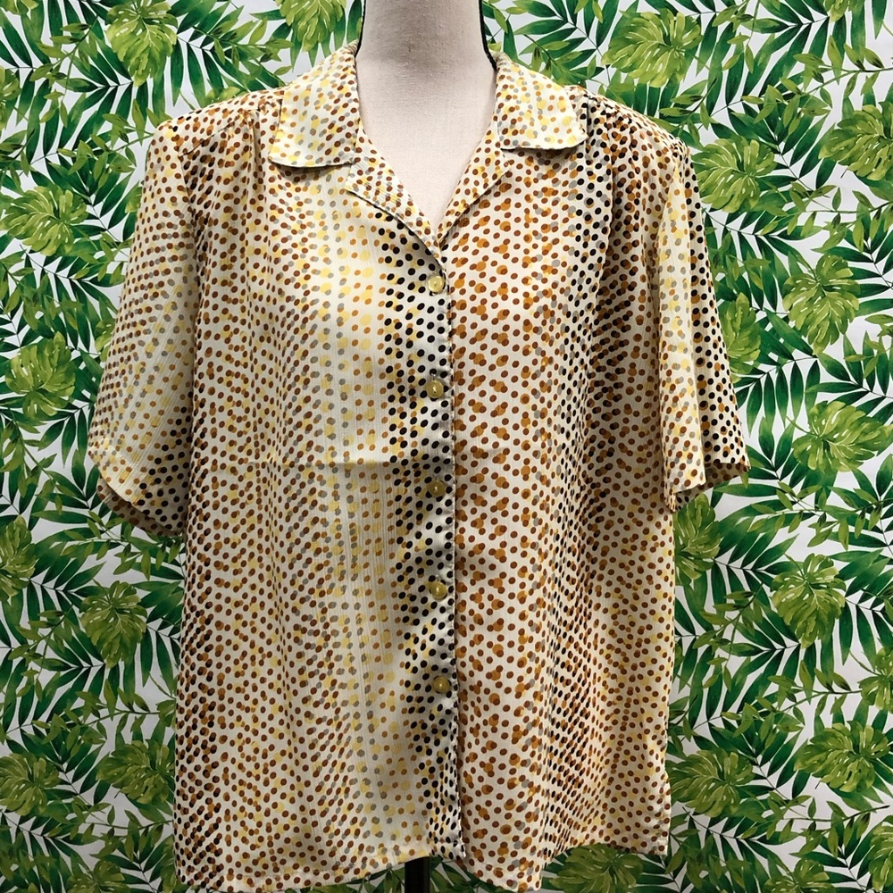 Women’s Button Up